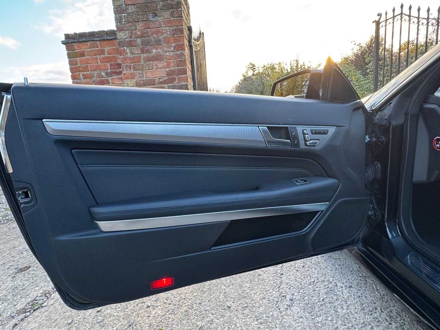 Used Mercedes-Benz E Class 2014 for sale - 77114168: Photo 37