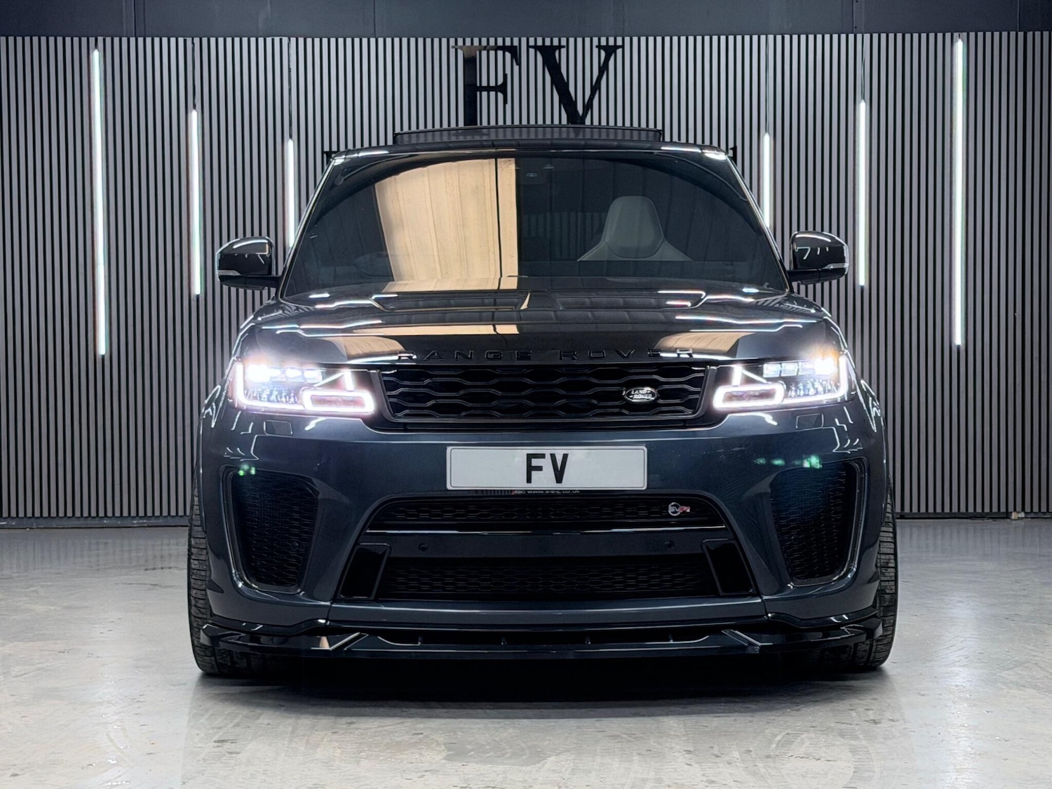 Used Land Rover Range Rover Sport 2018 for sale - 78100041: Photo 2