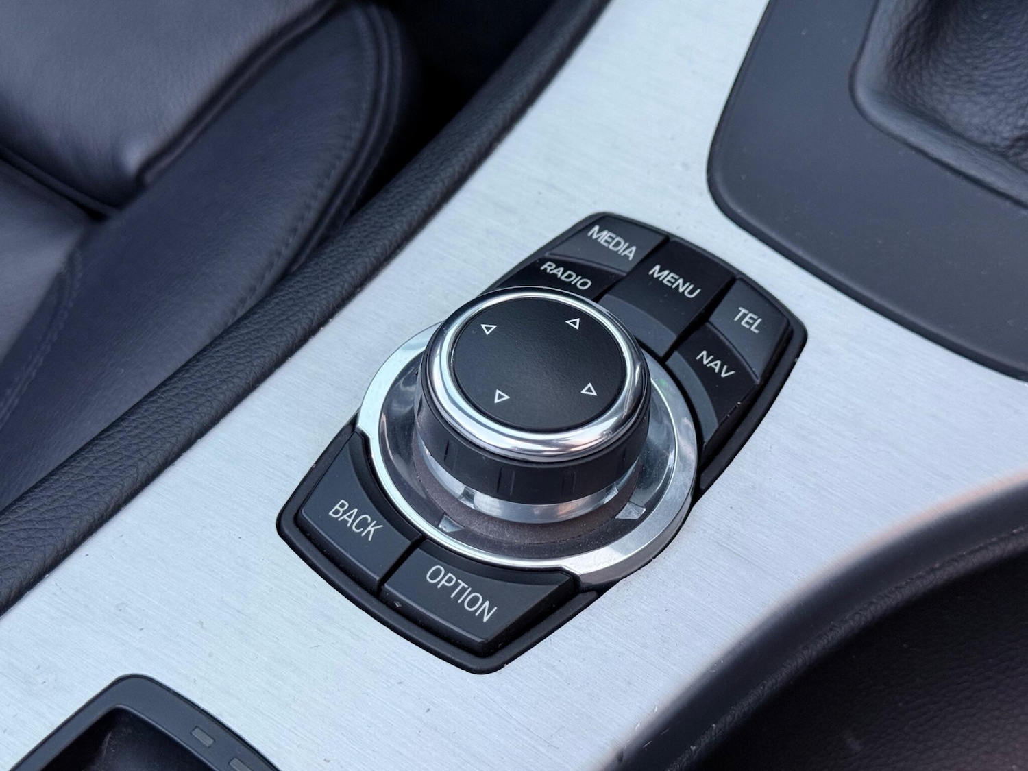 Used BMW 3 Series 2010 for sale - 77114187: Photo 31