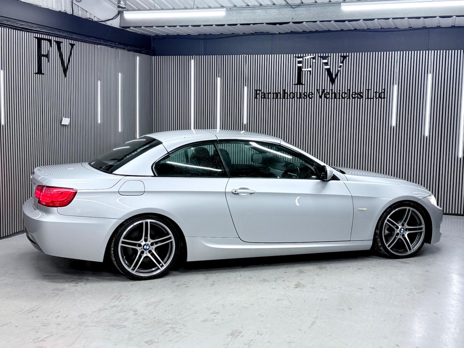 Used BMW 3 Series 2010 for sale - 77114187: Photo 4