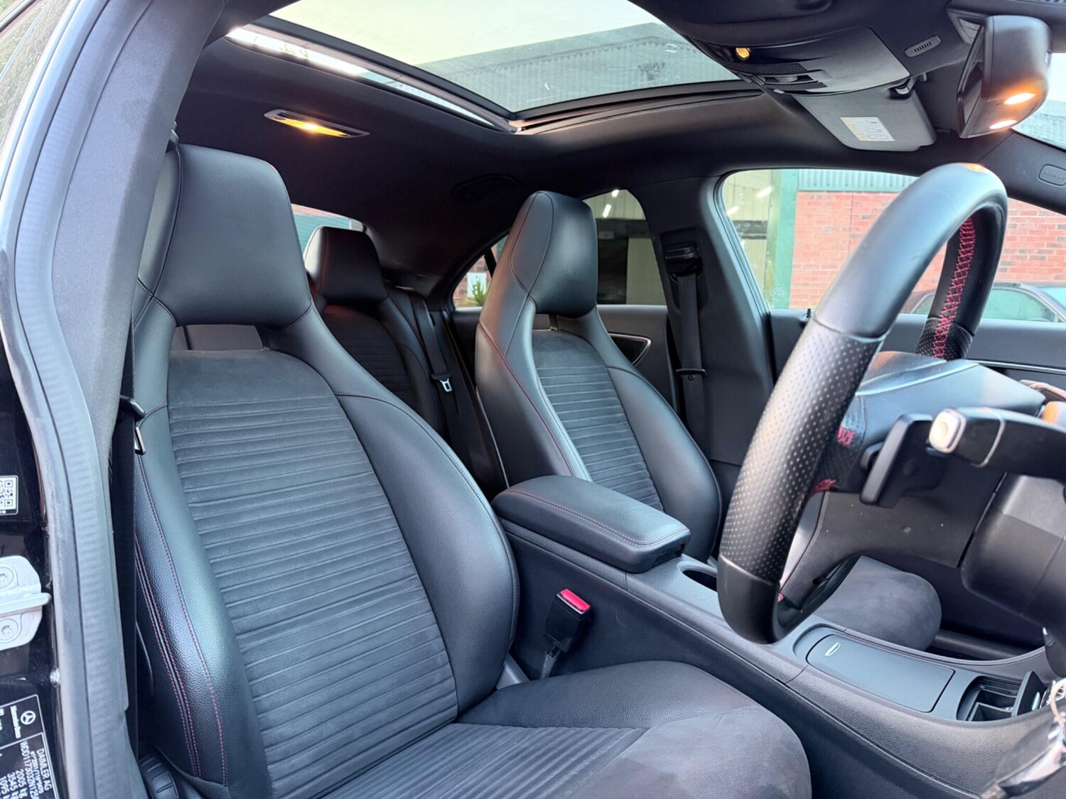 Used Mercedes-Benz CLA 2014 for sale - 77838844: Photo 23