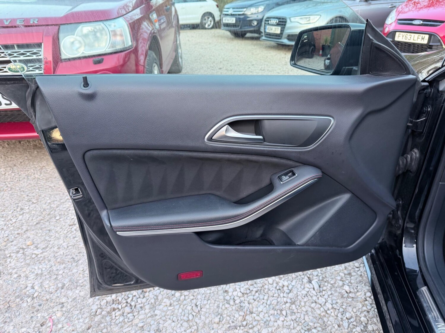 Used Mercedes-Benz CLA 2014 for sale - 77838844: Photo 37