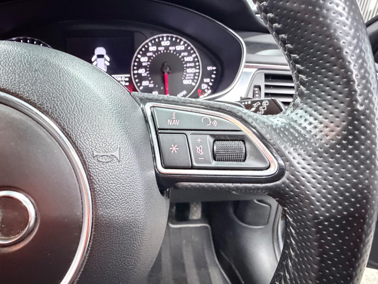 Used Audi A6 Avant 2014 for sale - 77597821: Photo 32