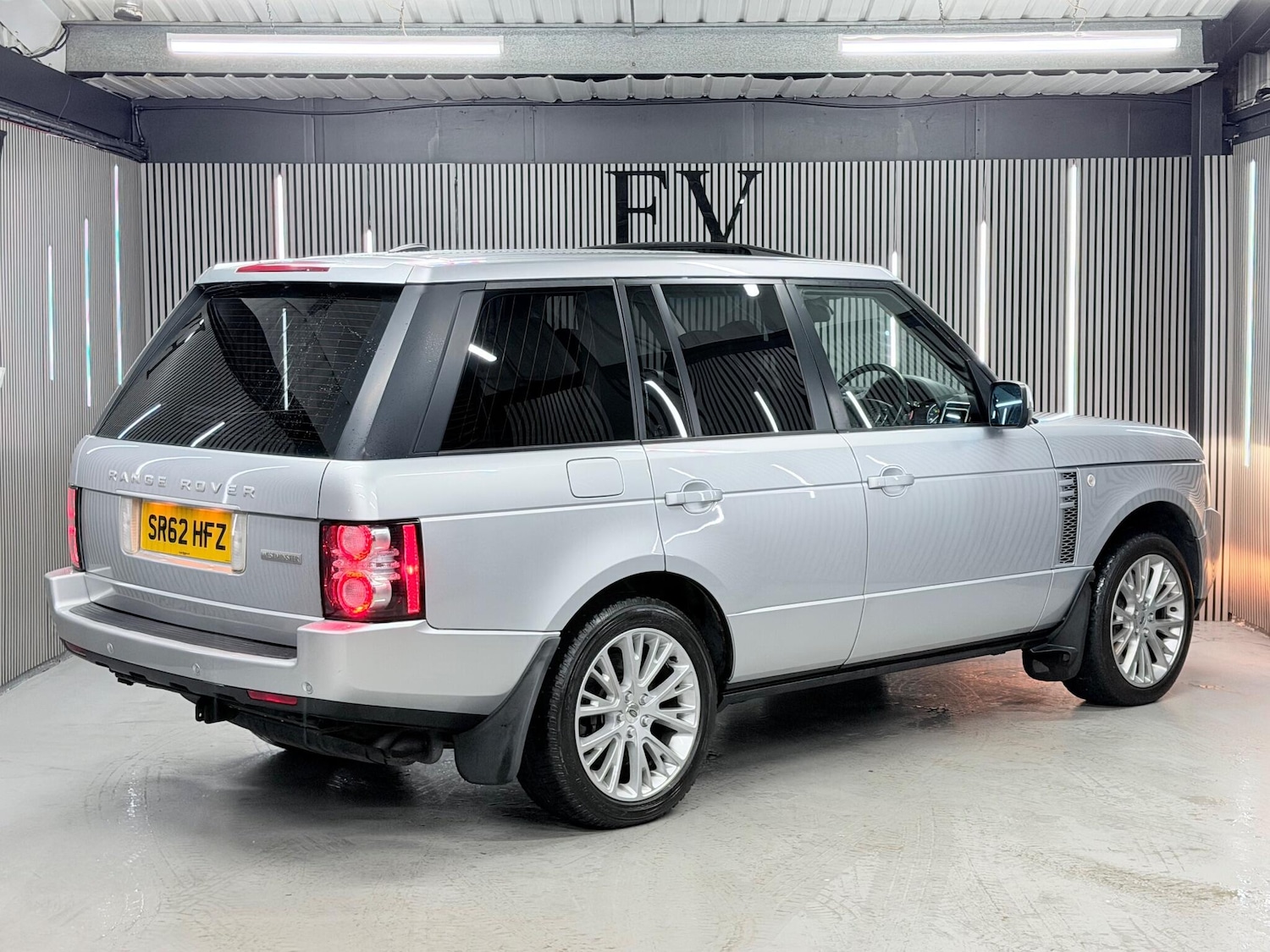 Used Land Rover Range Rover 2012 for sale - 77114181: Photo 3