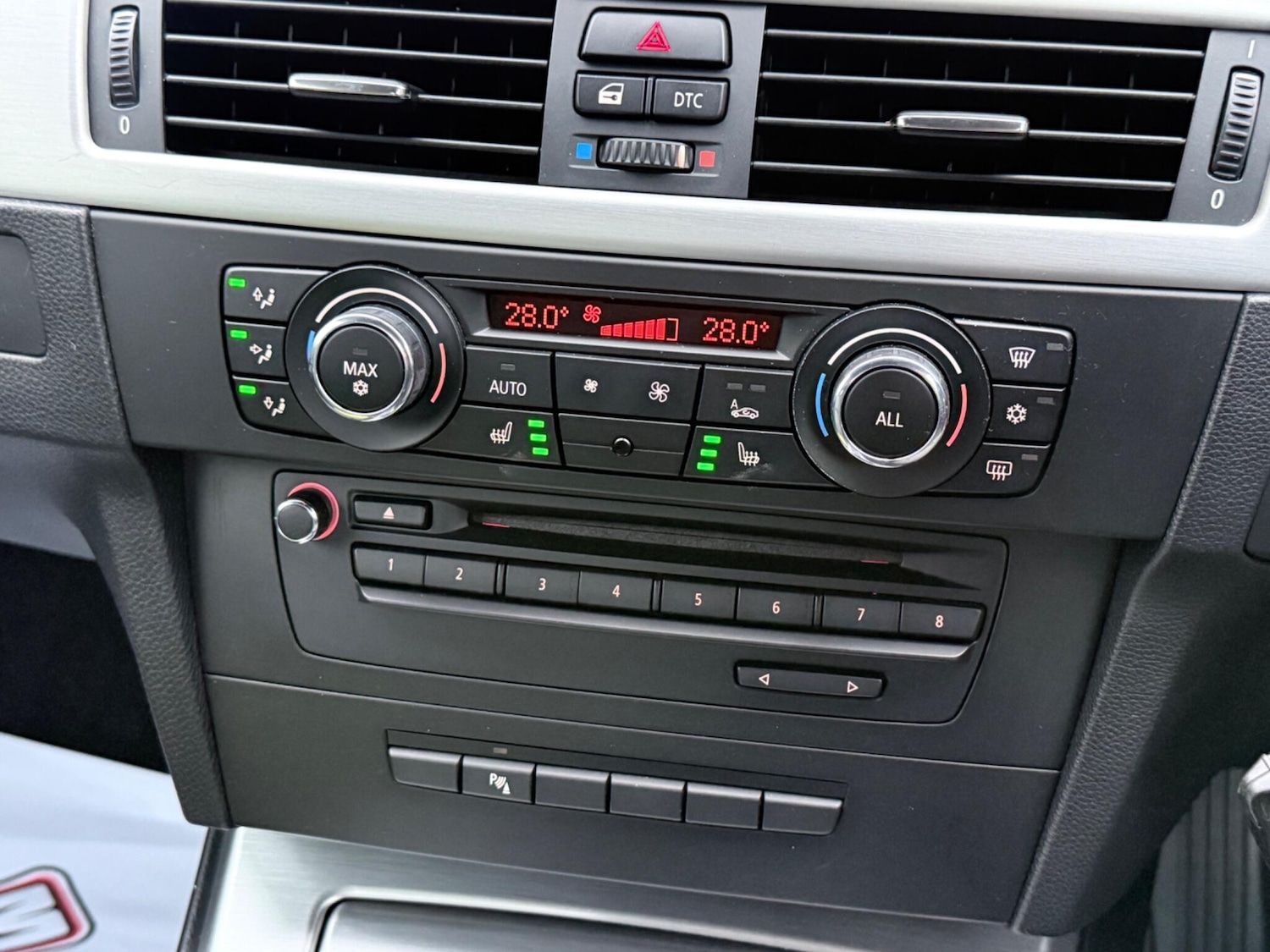 Used BMW 3 Series 2009 for sale - 77425839: Photo 35