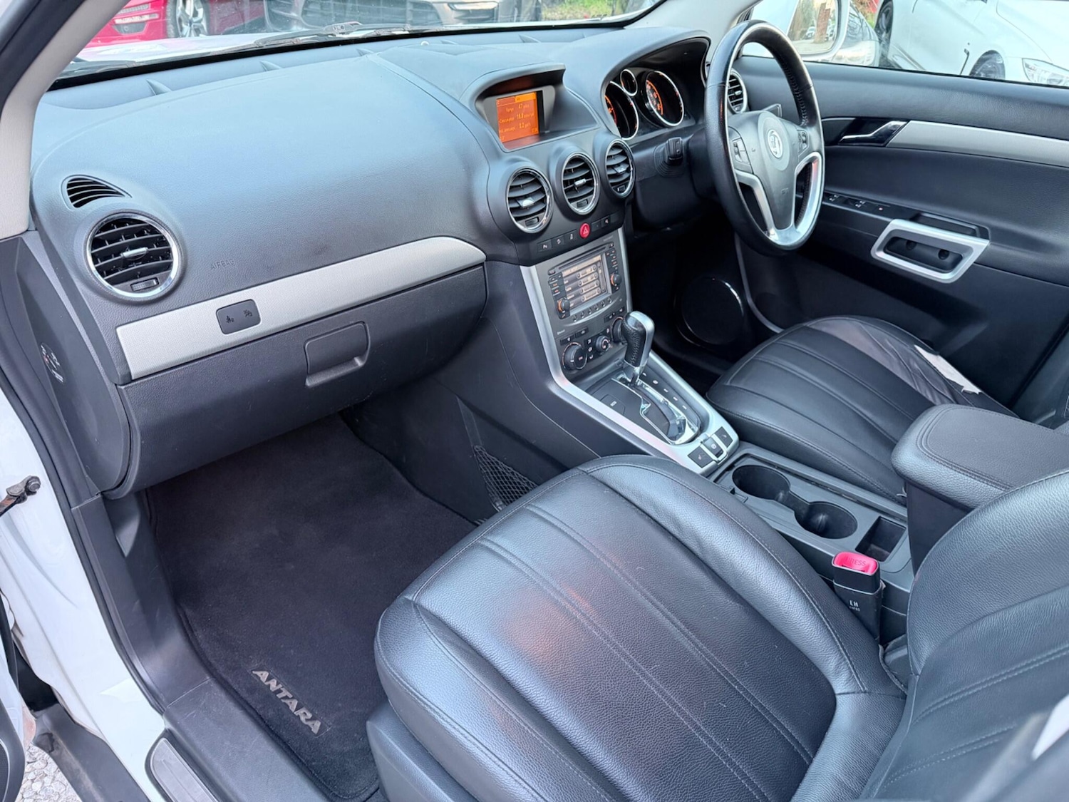 Used Vauxhall Antara 2014 for sale - 77982504: Photo 20