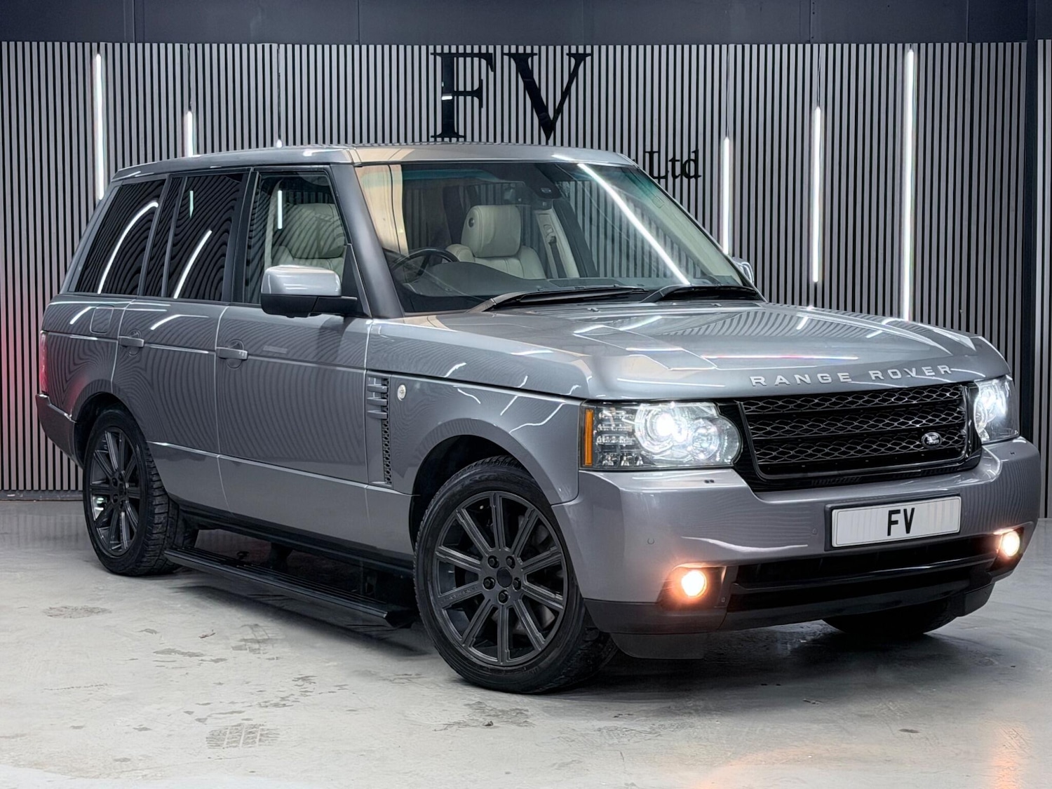 Used Land Rover Range Rover 2012 for sale - 78127974: Photo 1