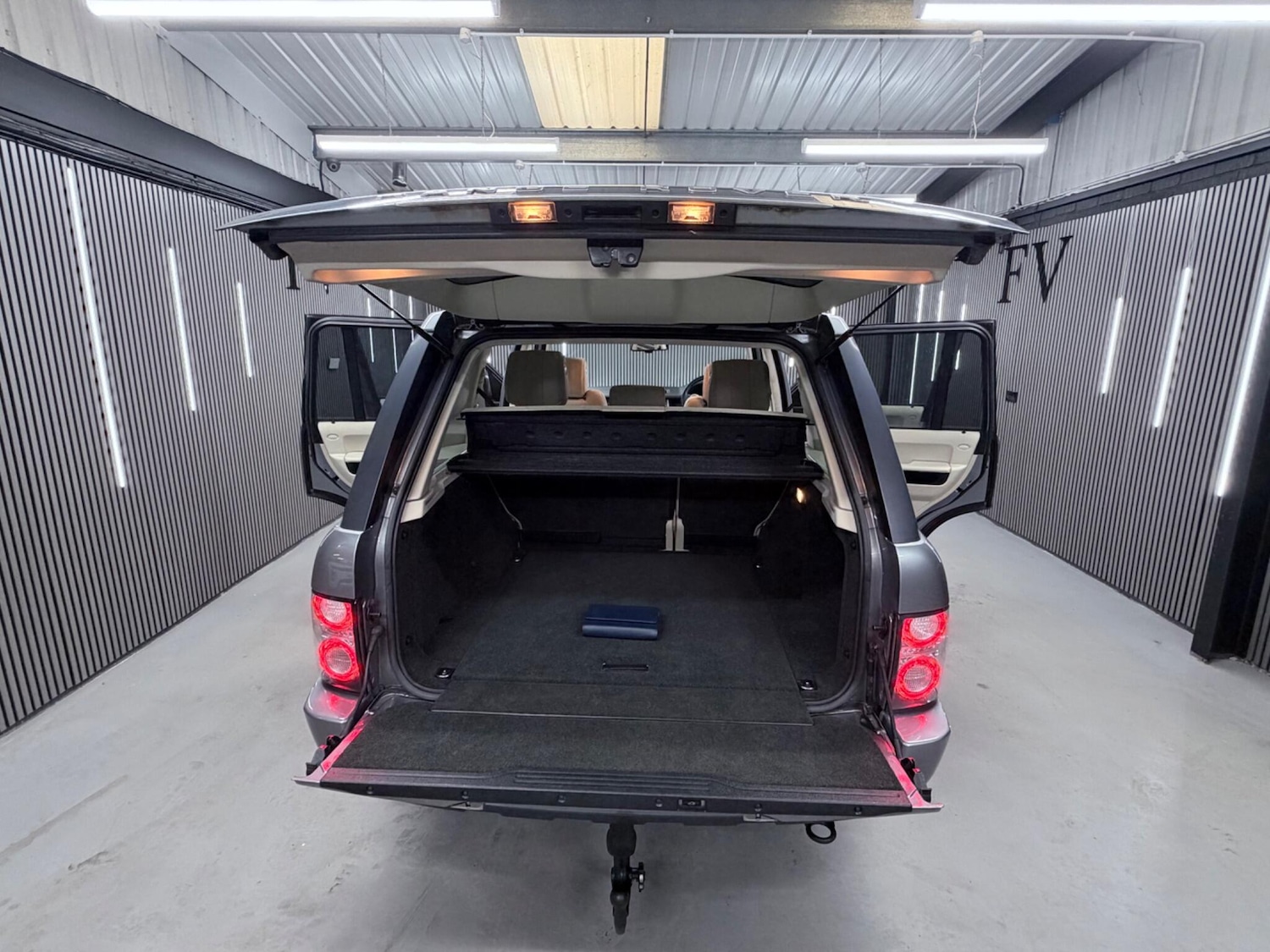 Used Land Rover Range Rover 2012 for sale - 78127974: Photo 50