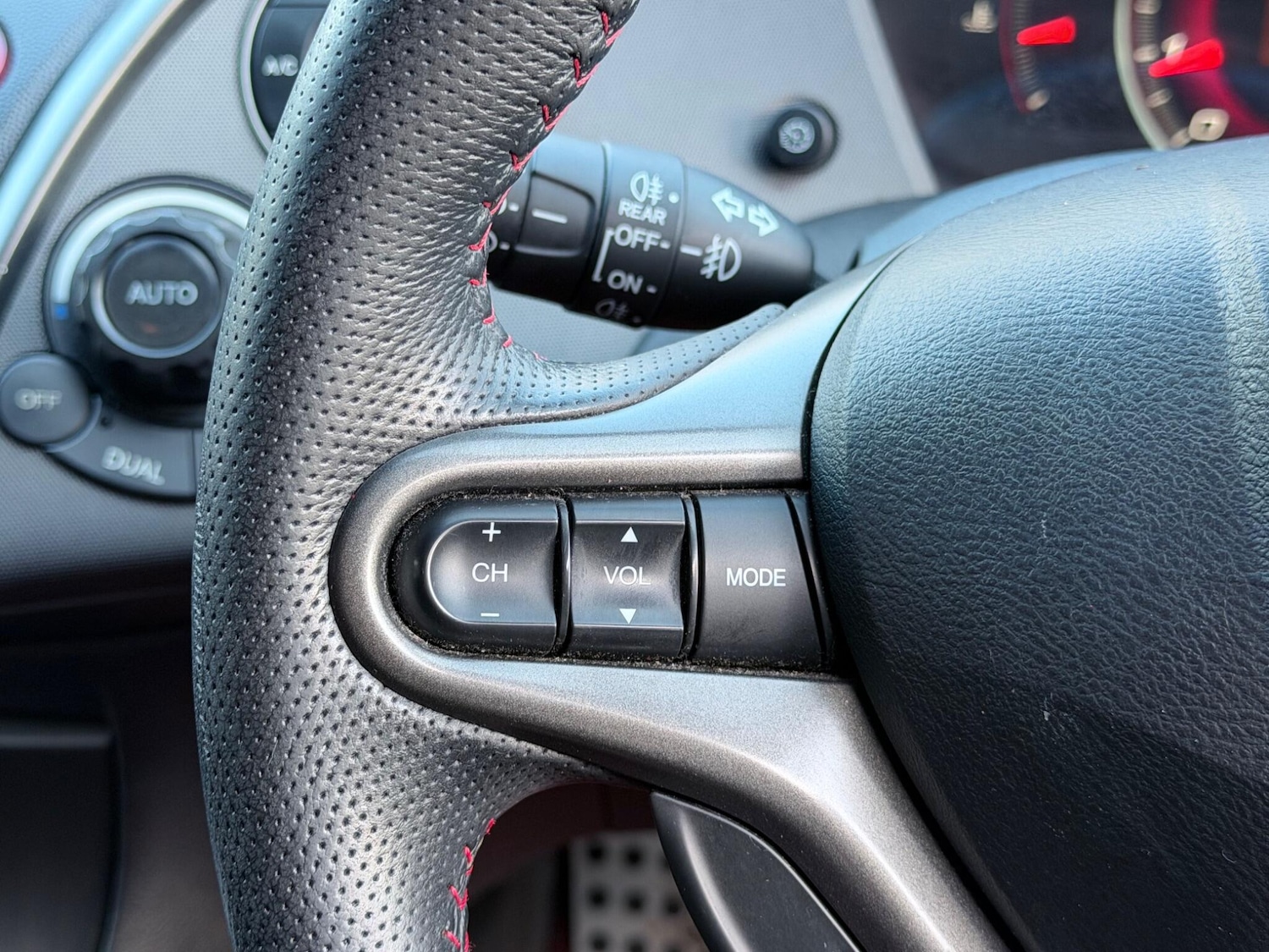 Used Honda Civic 2008 for sale - 77898516: Photo 28