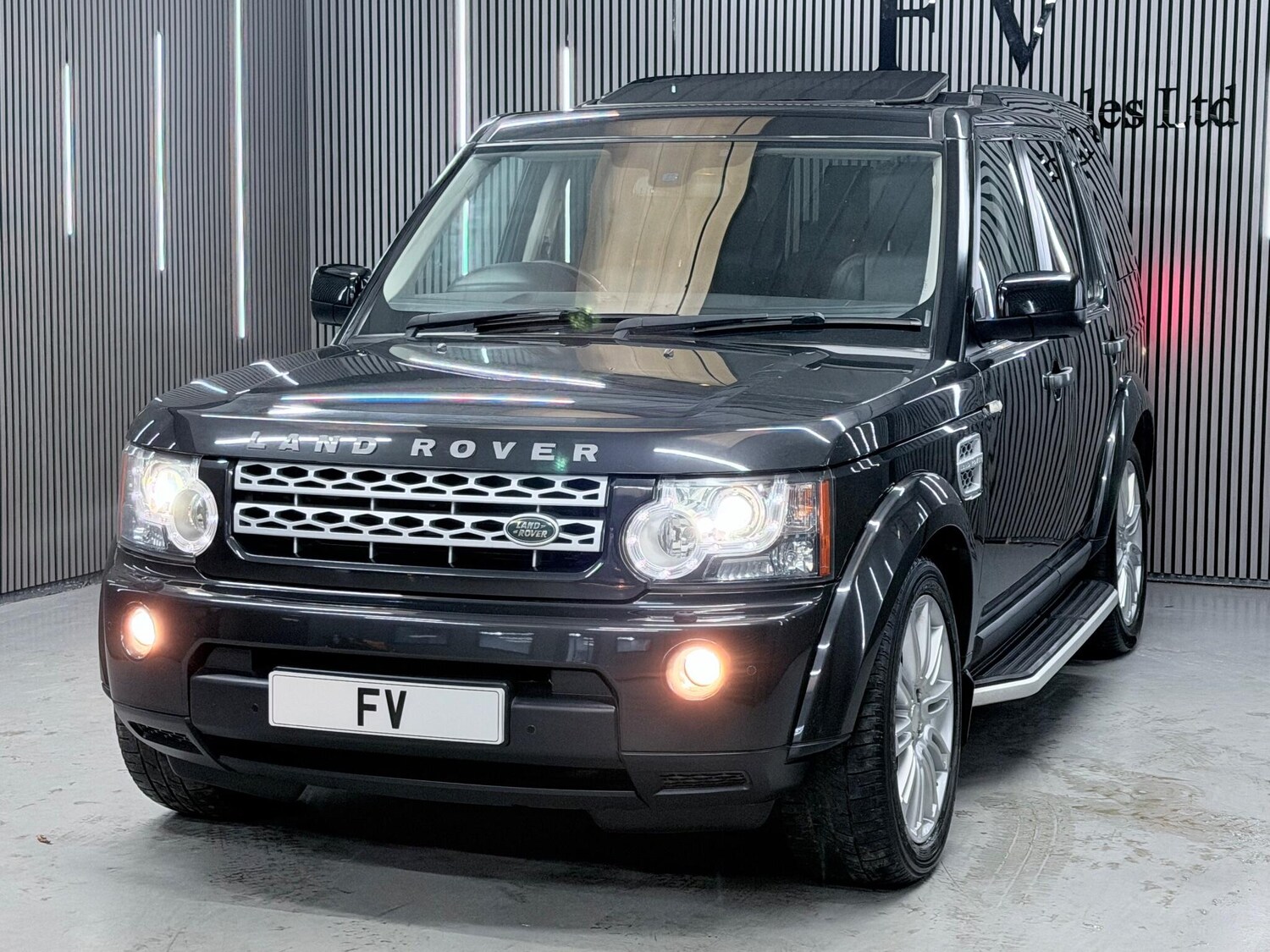 Used Land Rover Discovery 2013 for sale - 77940567: Photo 11