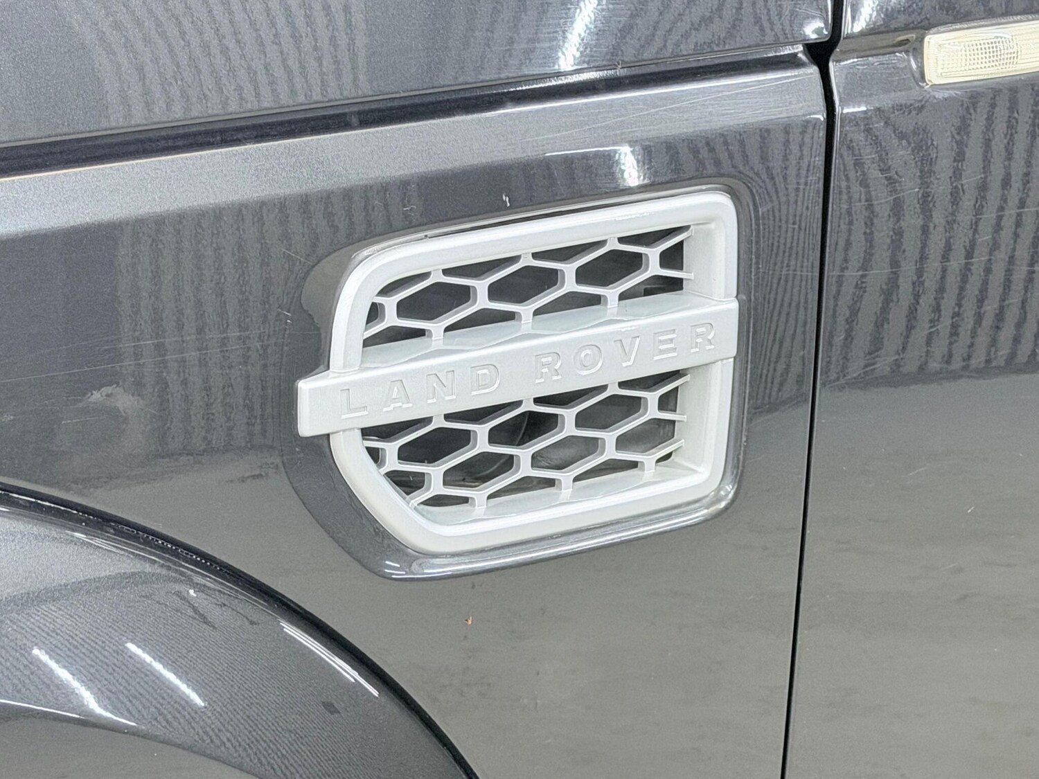 Used Land Rover Discovery 2013 for sale - 77940567: Photo 18