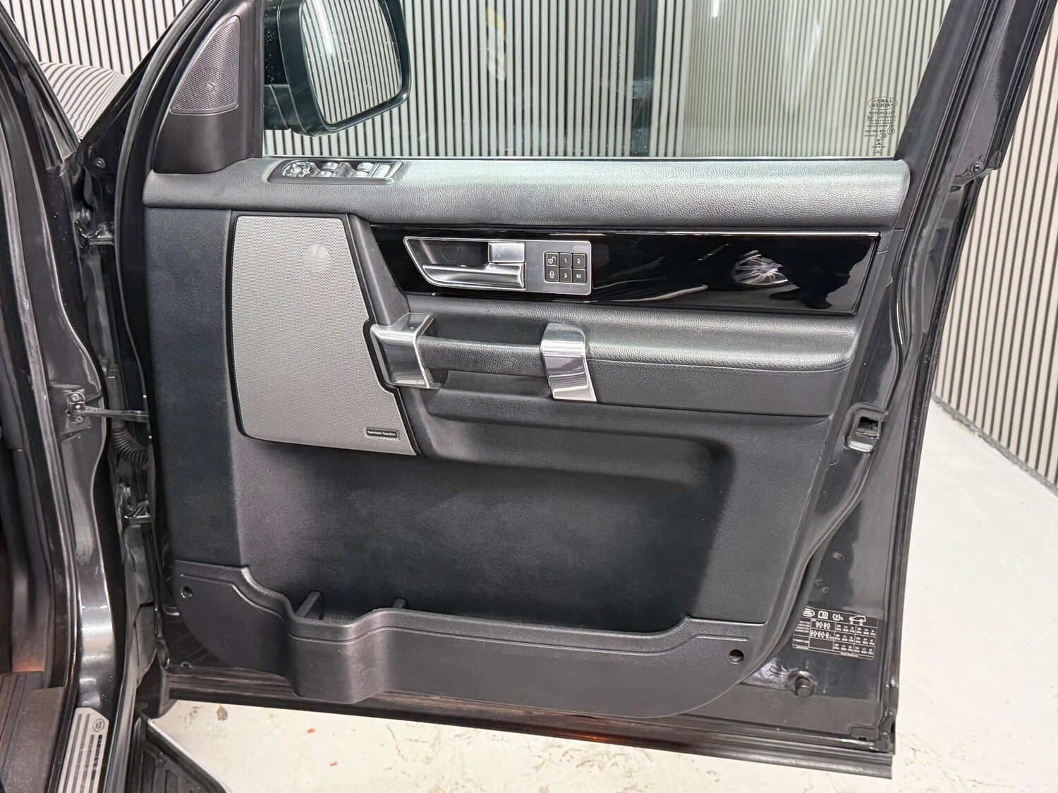 Used Land Rover Discovery 2013 for sale - 77940567: Photo 34