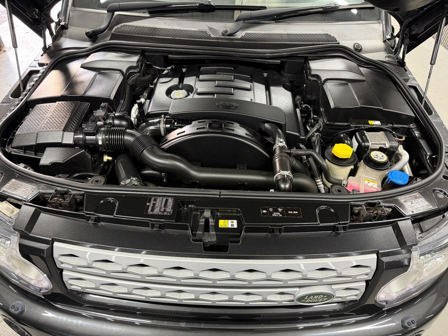 Used Land Rover Discovery 2013 for sale - 77940567: Photo 45