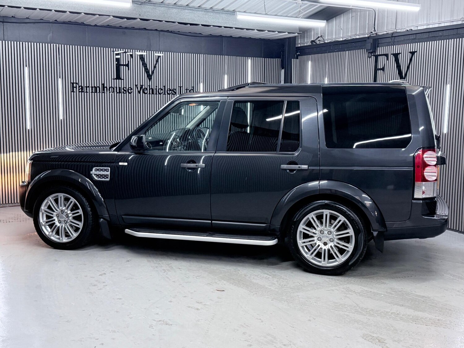 Used Land Rover Discovery 2013 for sale - 77940567: Photo 6