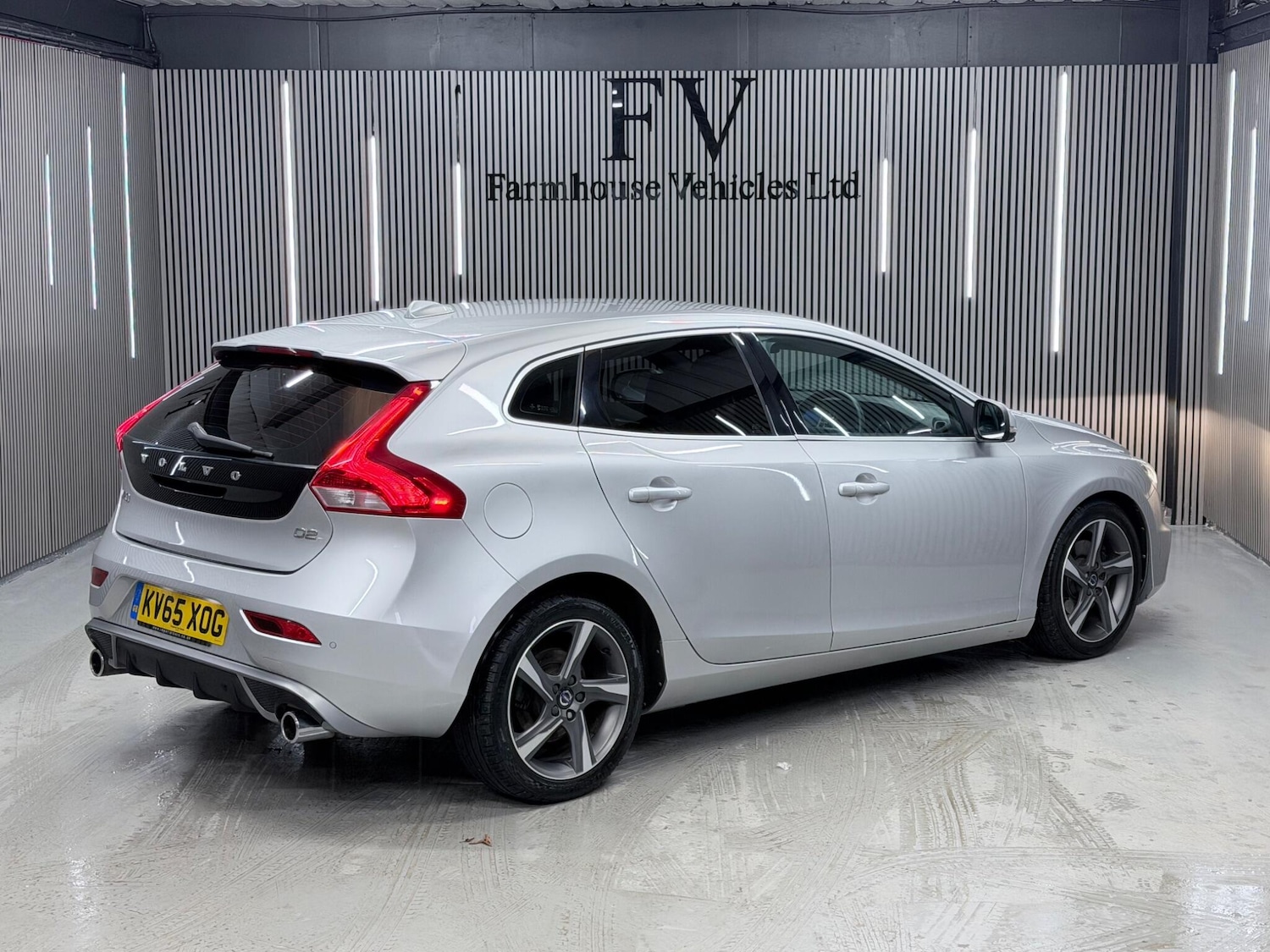 Used Volvo V40 for sale - 77468346: Photo 14