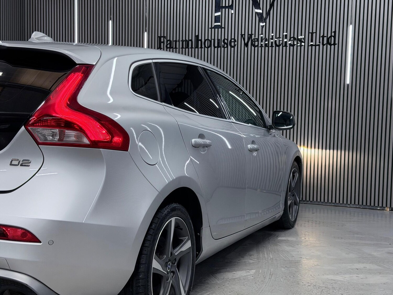 Used Volvo V40 for sale - 77468346: Photo 17