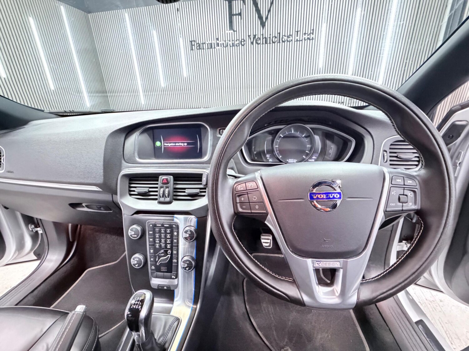 Used Volvo V40 for sale - 77468346: Photo 31