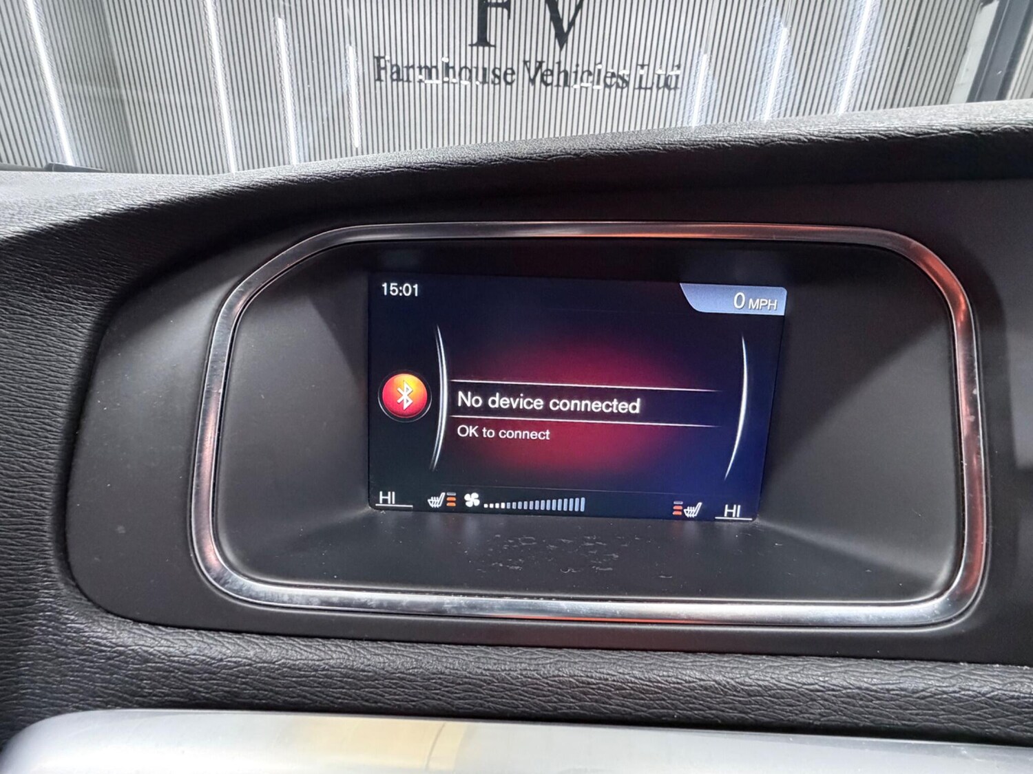 Used Volvo V40 for sale - 77468346: Photo 42