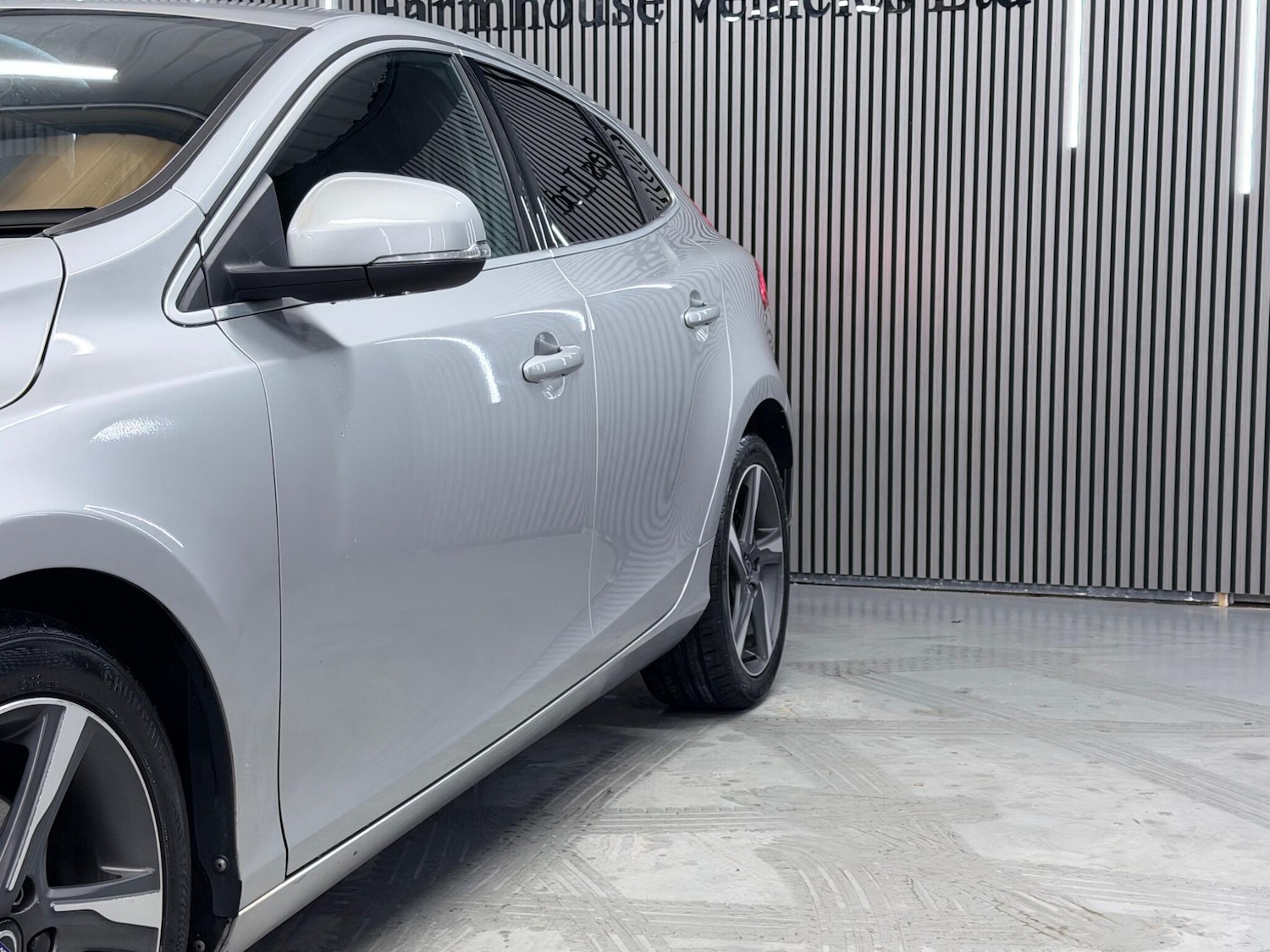 Used Volvo V40 for sale - 77468346: Photo 7