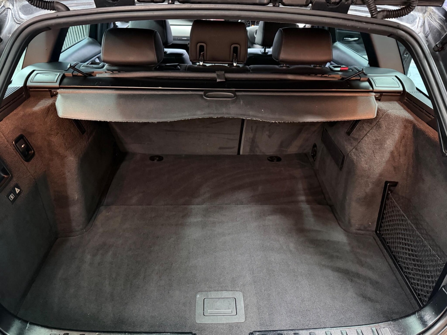 Used BMW 3 Series 2011 for sale - 77550067: Photo 38