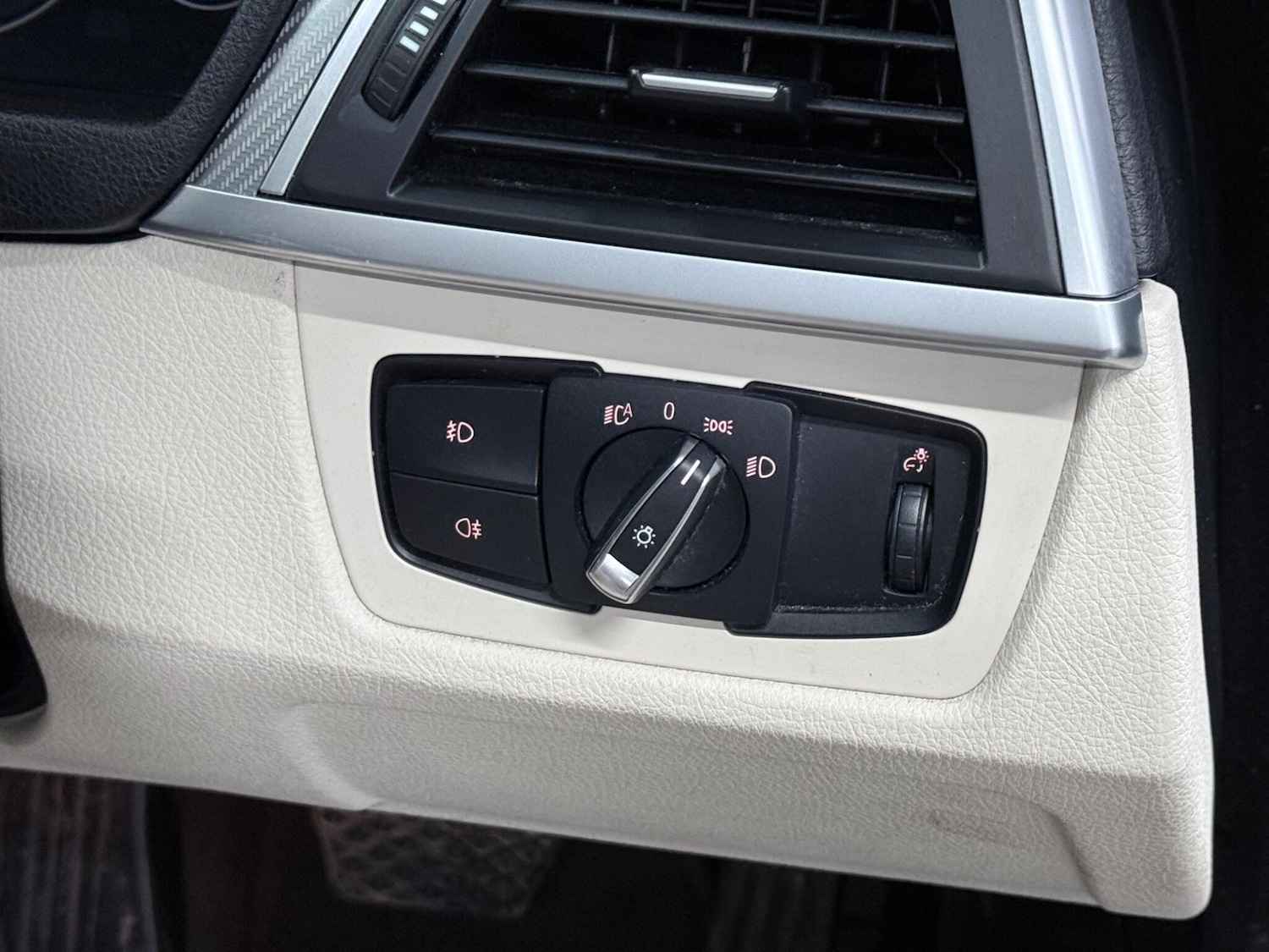 Used BMW 4 Series 2018 for sale - 77114170: Photo 54