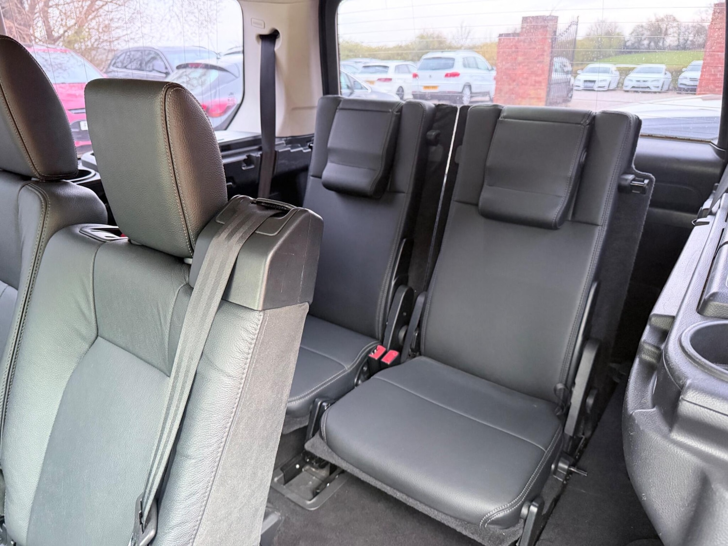 Used Land Rover Discovery 2010 for sale - 78063104: Photo 24