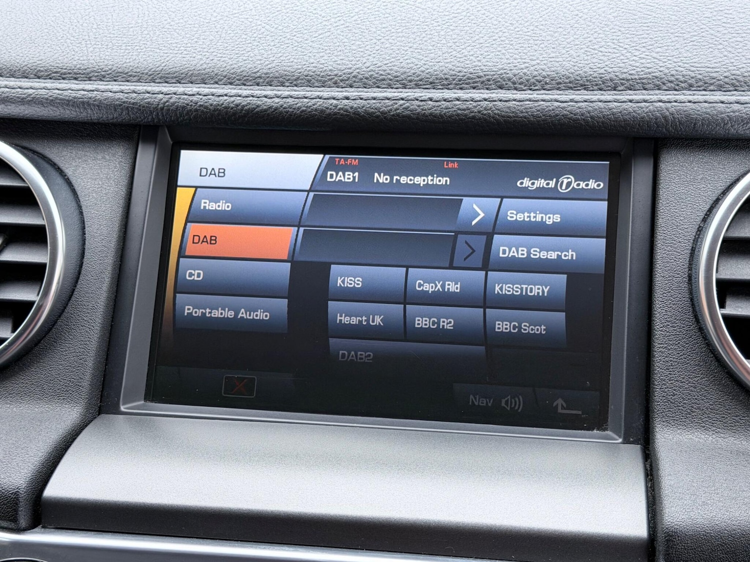 Used Land Rover Discovery 2010 for sale - 78063104: Photo 27