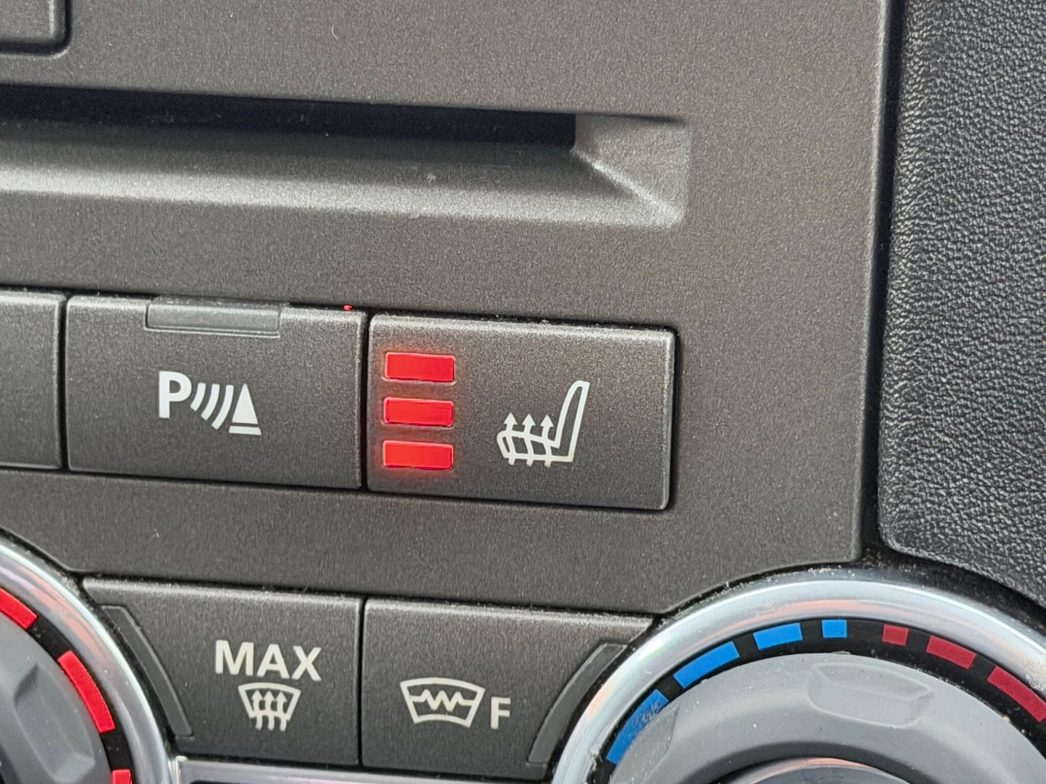 Used Land Rover Discovery 2010 for sale - 78063104: Photo 32