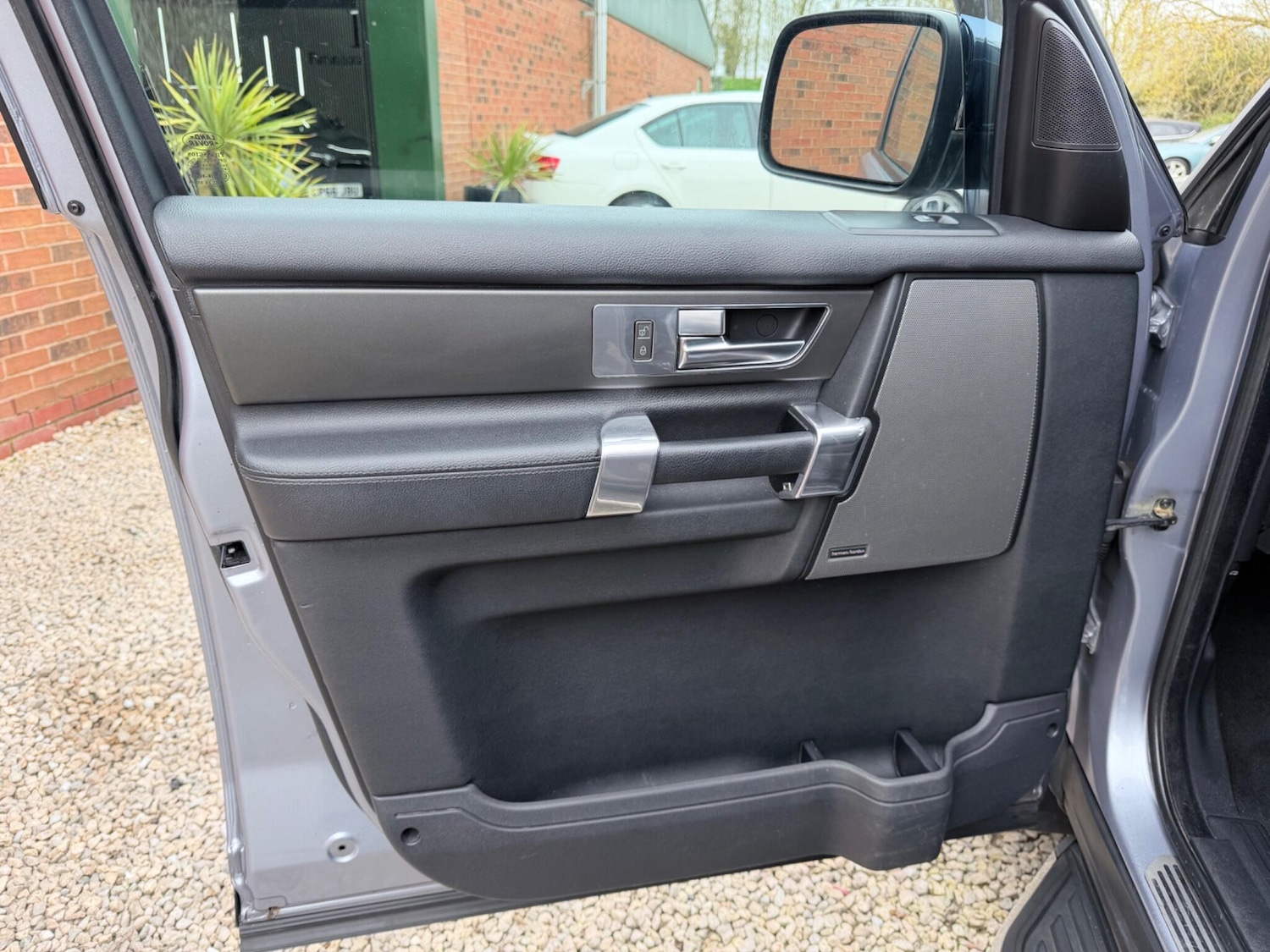 Used Land Rover Discovery 2010 for sale - 78063104: Photo 34