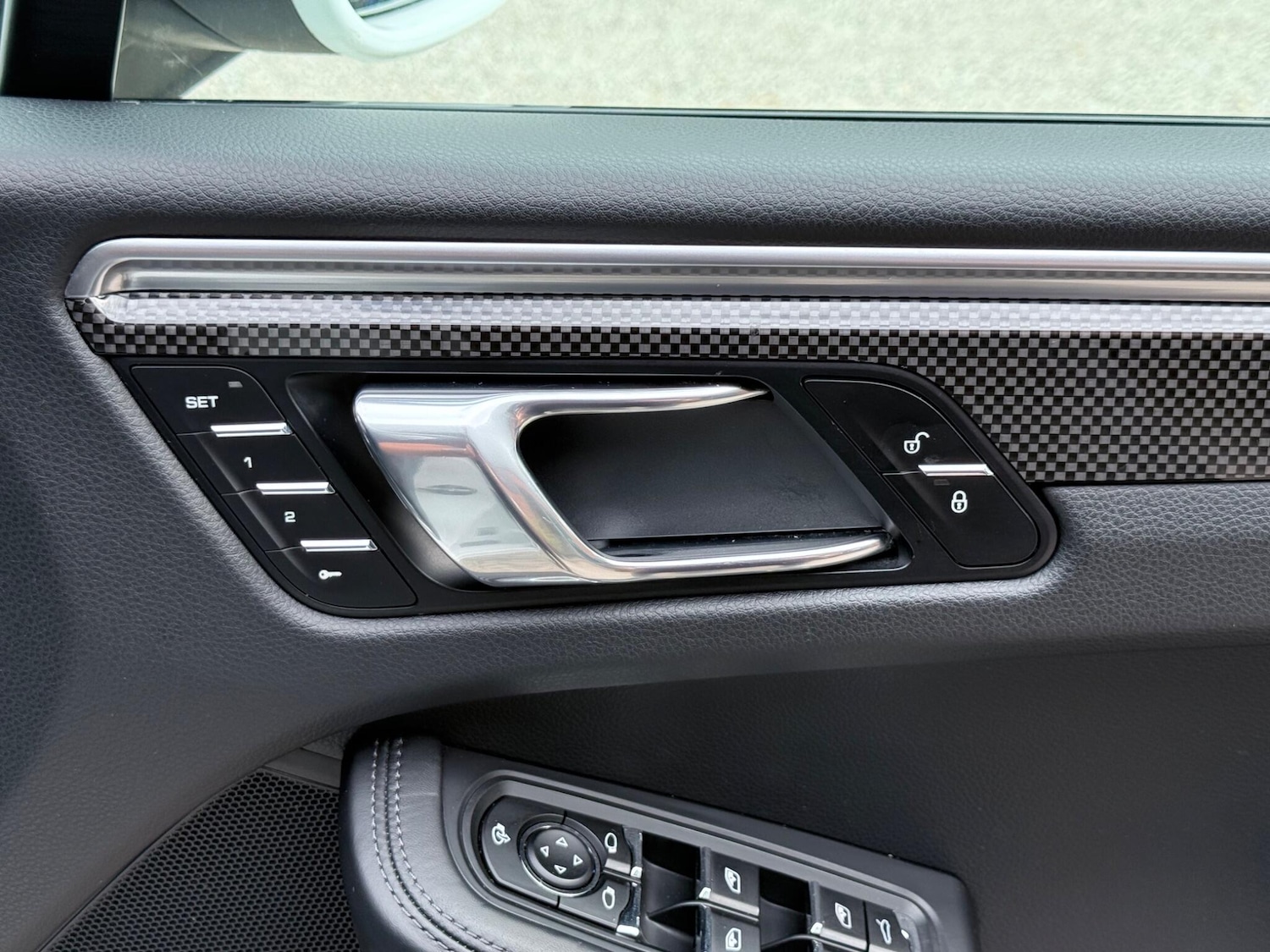 Used Porsche Macan 2016 for sale - 77970523: Photo 50