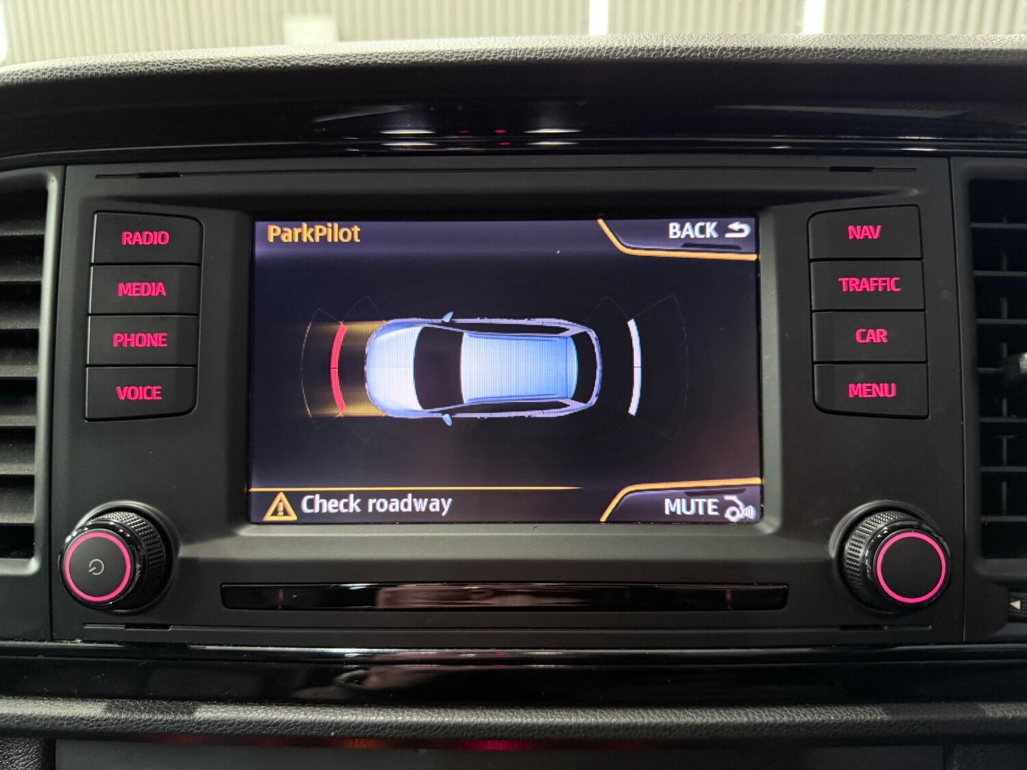 Used SEAT Leon 2015 for sale - 77497370: Photo 45