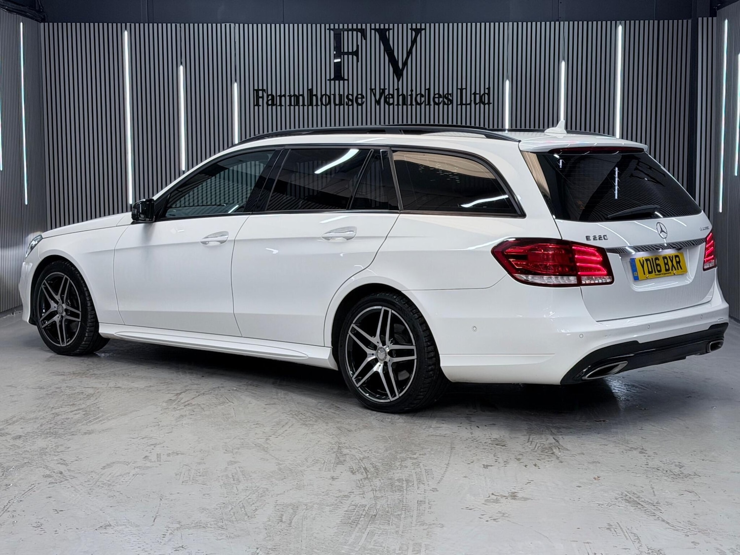 Used Mercedes-Benz E Class 2016 for sale - 78034560: Photo 16