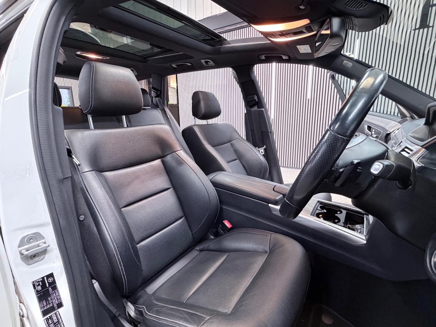 Used Mercedes-Benz E Class 2016 for sale - 78034560: Photo 26