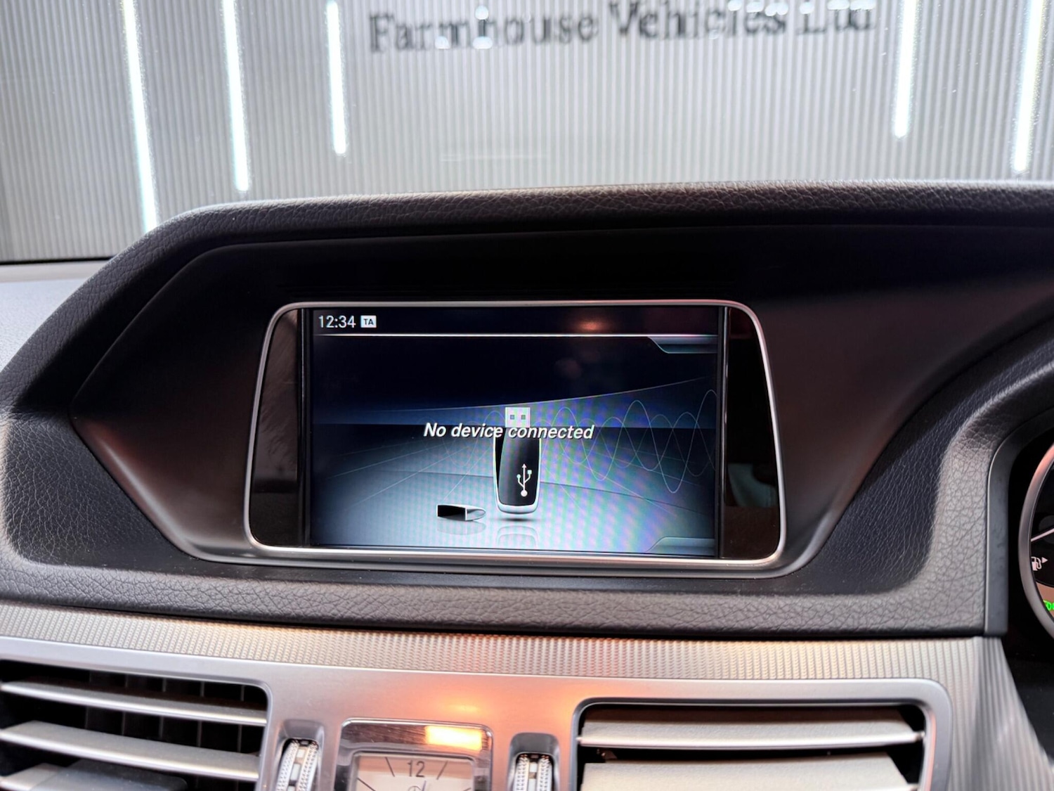 Used Mercedes-Benz E Class 2016 for sale - 78034560: Photo 40