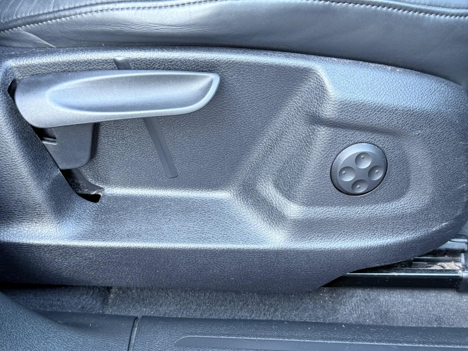 Used Audi Q5 2016 for sale - 77114188: Photo 44