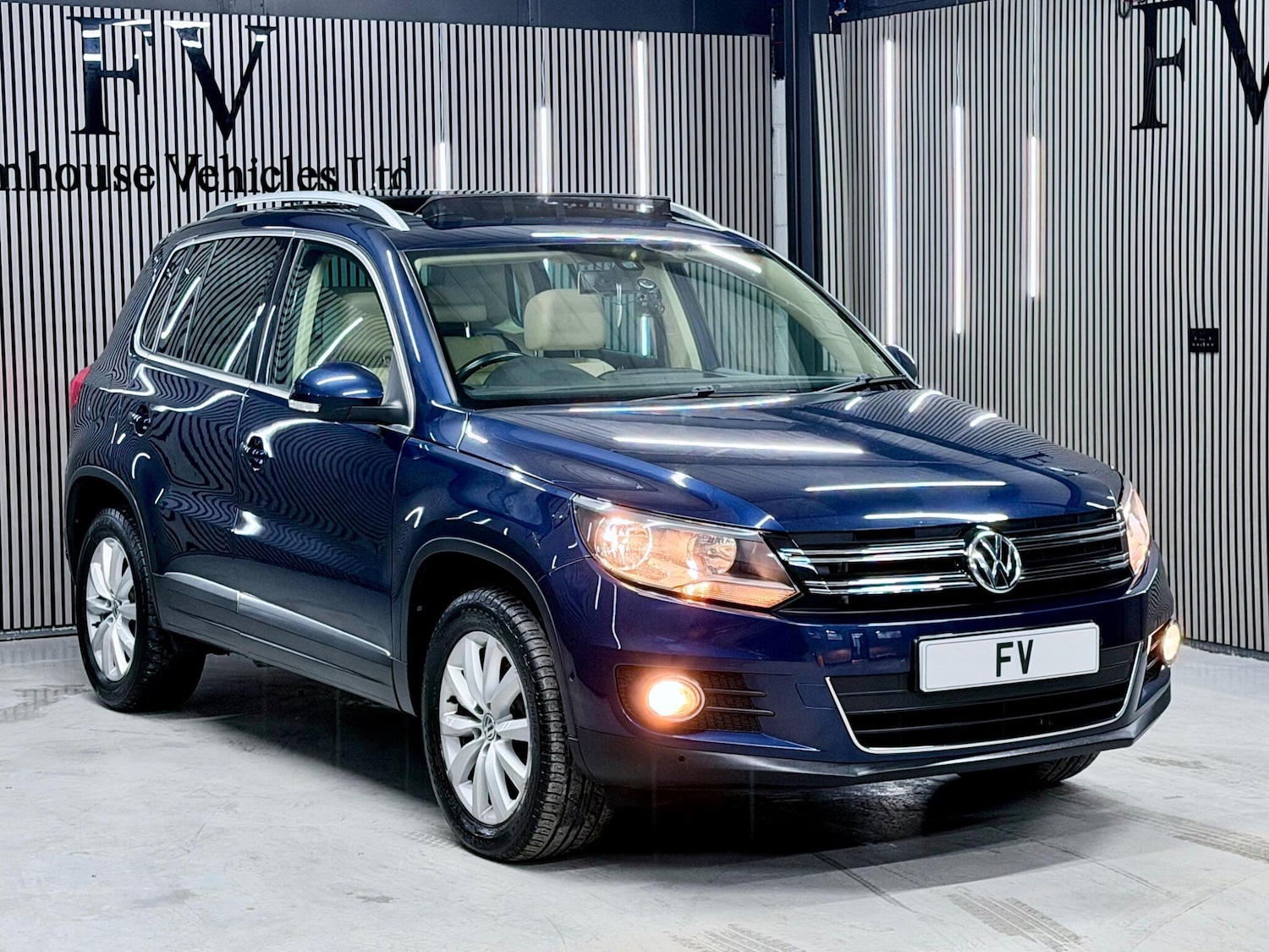 Used Volkswagen Tiguan for sale - 77823553: Photo 8