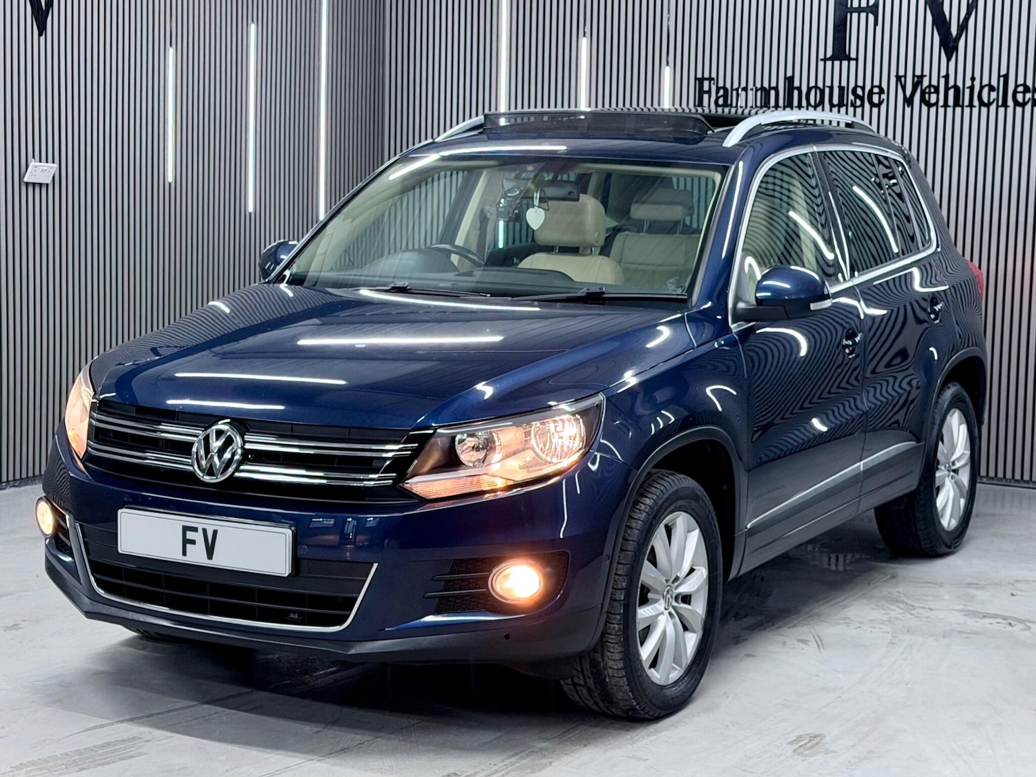 Used Volkswagen Tiguan for sale - 77823553: Photo 9