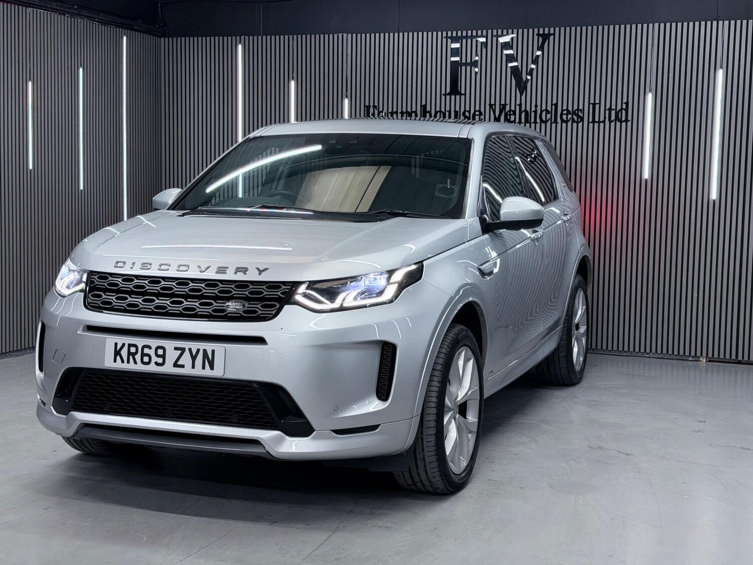 Used Land Rover Discovery Sport 2019 for sale - 77970030: Photo 10