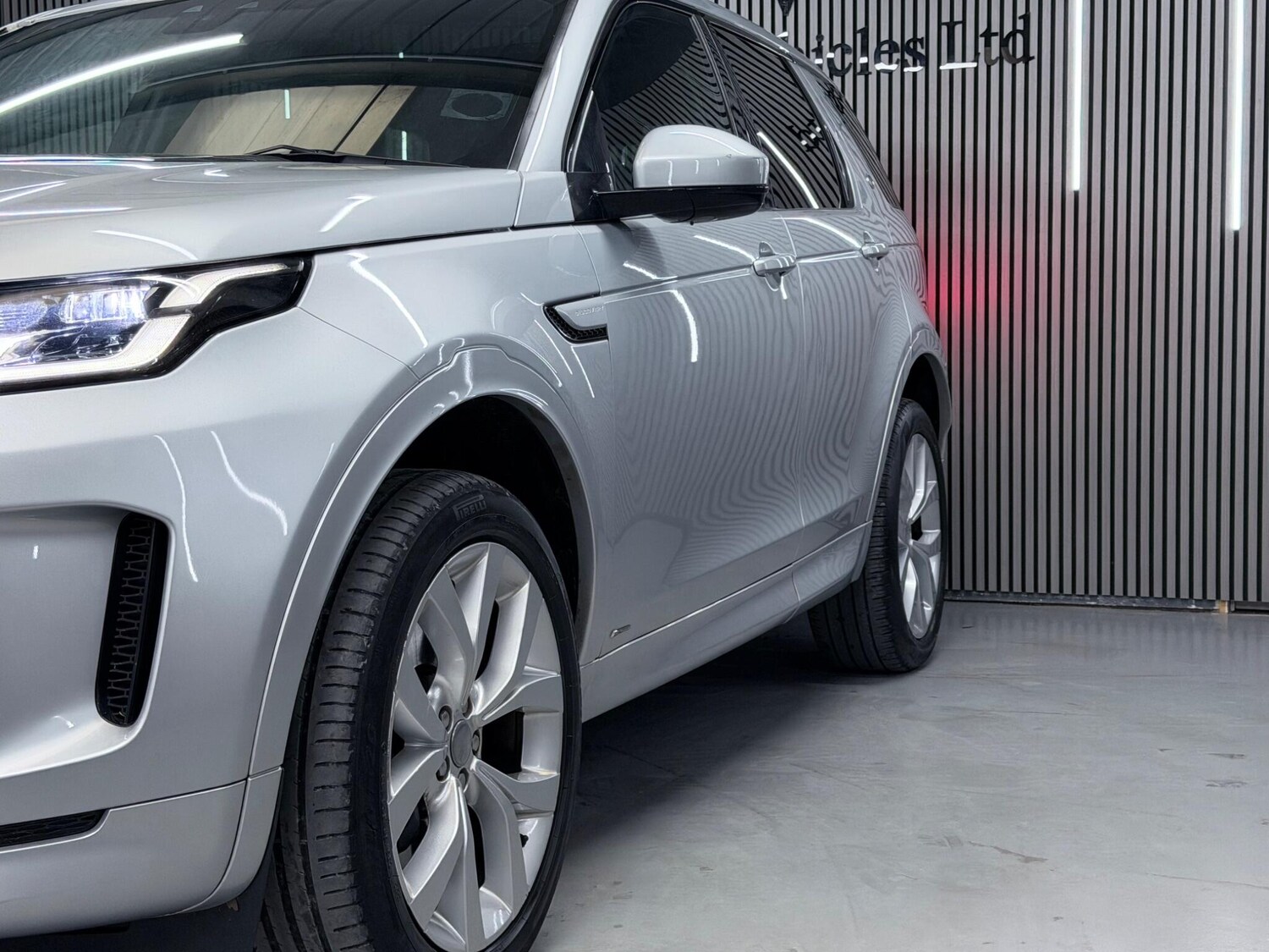 Used Land Rover Discovery Sport 2019 for sale - 77970030: Photo 11