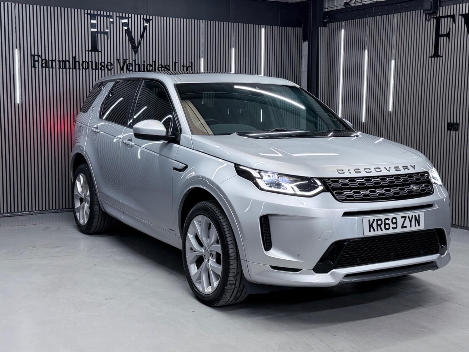 Used Land Rover Discovery Sport 2019 for sale - 77970030: Photo 12