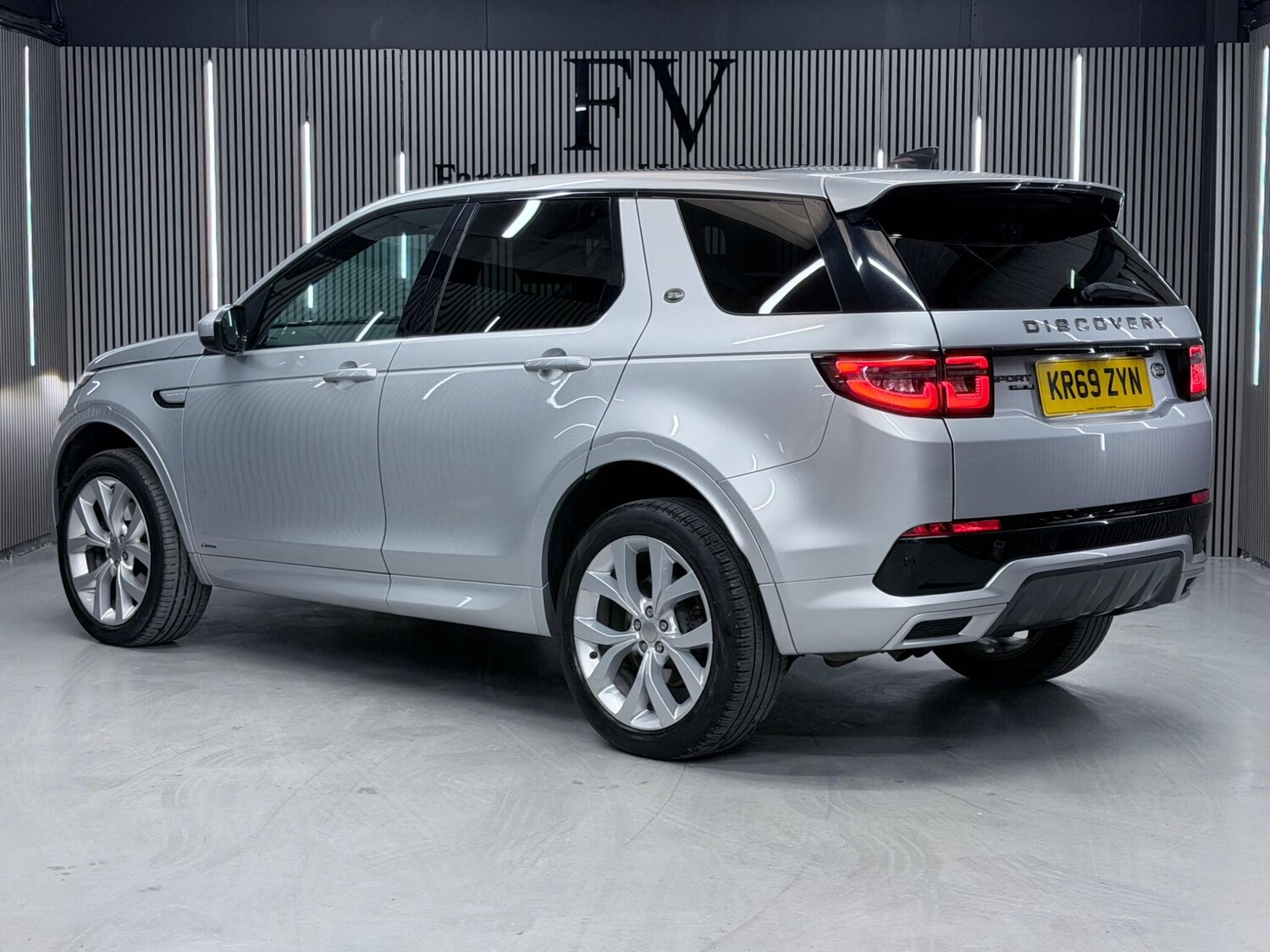 Used Land Rover Discovery Sport 2019 for sale - 77970030: Photo 14