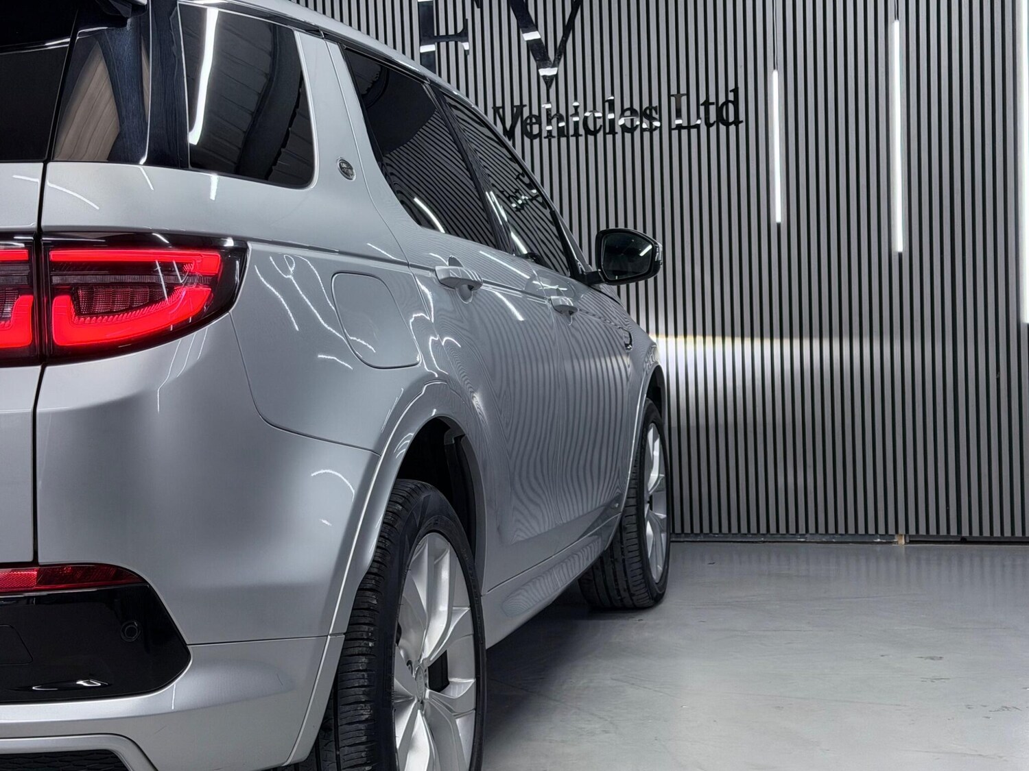 Used Land Rover Discovery Sport 2019 for sale - 77970030: Photo 18