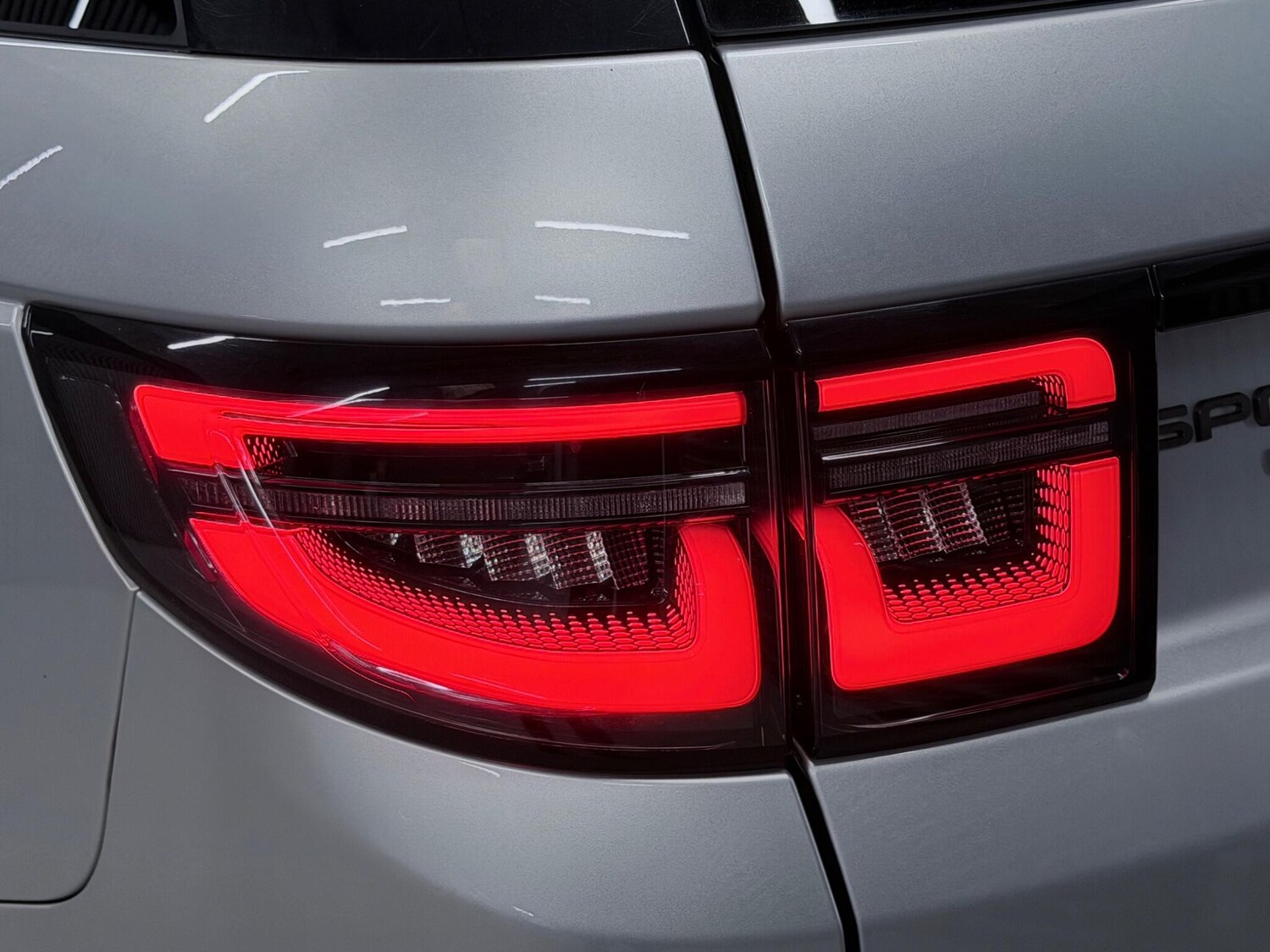 Used Land Rover Discovery Sport 2019 for sale - 77970030: Photo 21