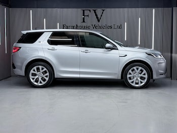 Used Land Rover Discovery Sport 2019 for sale - 77970030: Photo