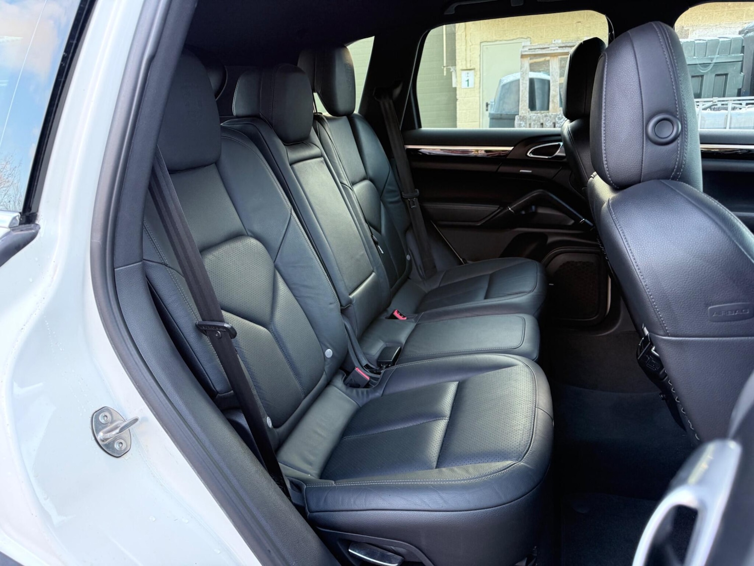 Used Porsche Cayenne 2010 for sale - 77114183: Photo 18