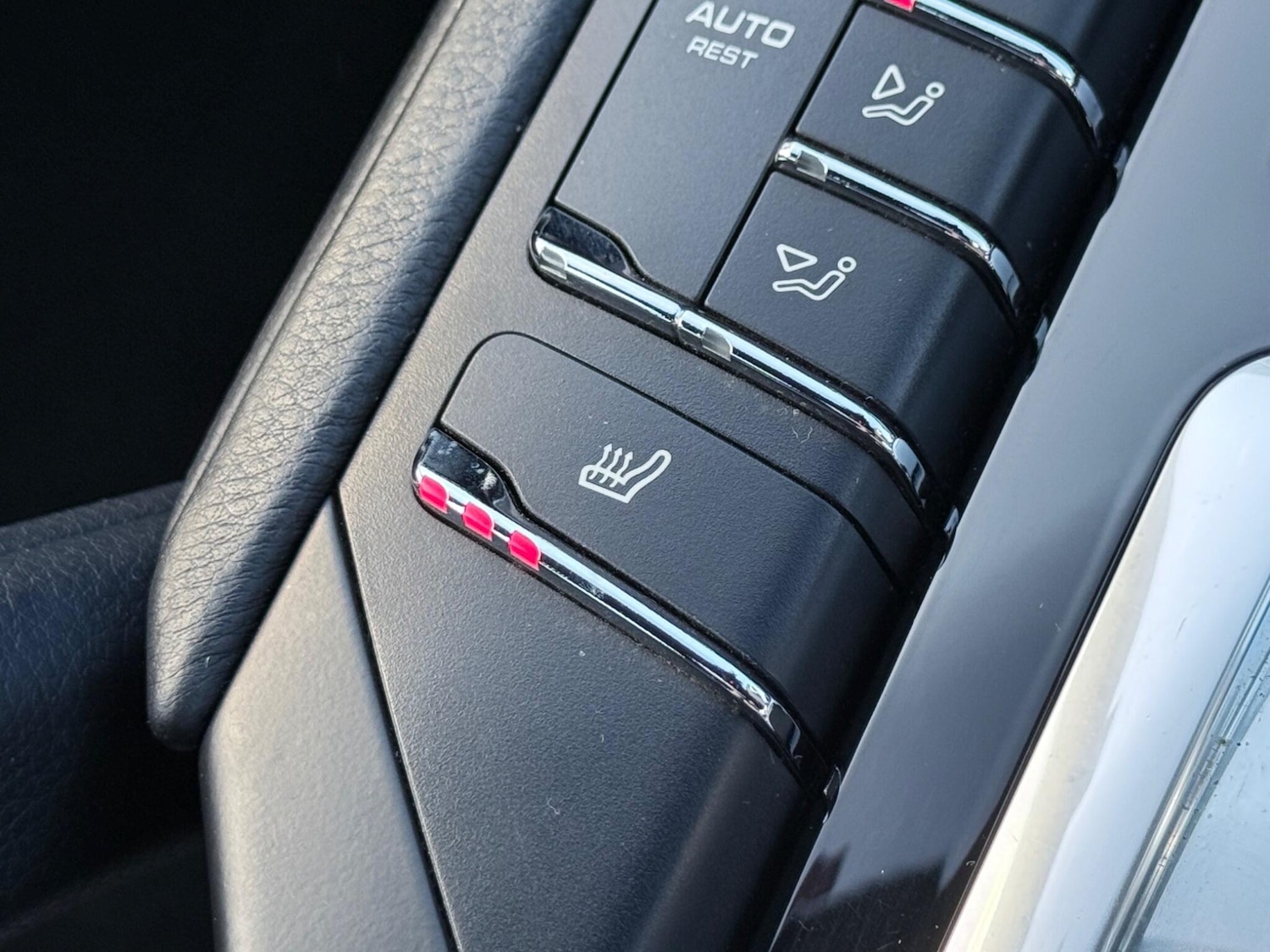 Used Porsche Cayenne 2010 for sale - 77114183: Photo 27