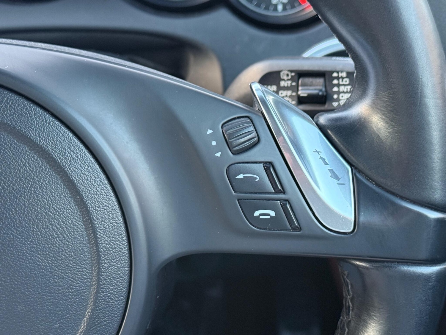 Used Porsche Cayenne 2010 for sale - 77114183: Photo 31