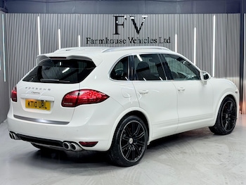 Used Porsche Cayenne 2010 for sale - 77114183: Photo