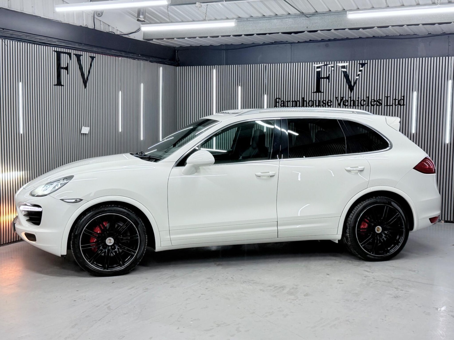 Used Porsche Cayenne 2010 for sale - 77114183: Photo 7