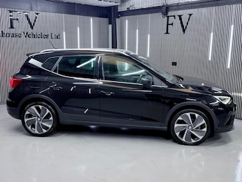 Used SEAT Arona 2024 for sale - 77305642: Photo